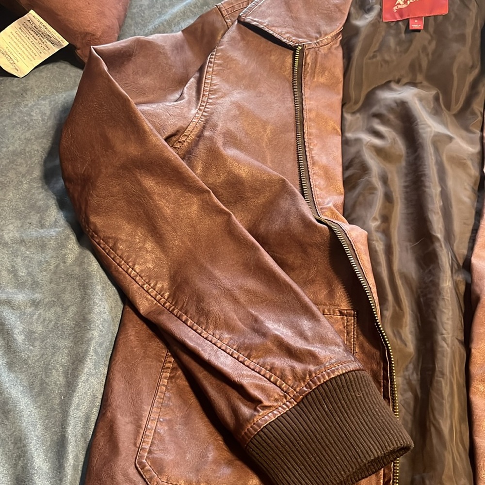 Jacket - Picture 3 of 5